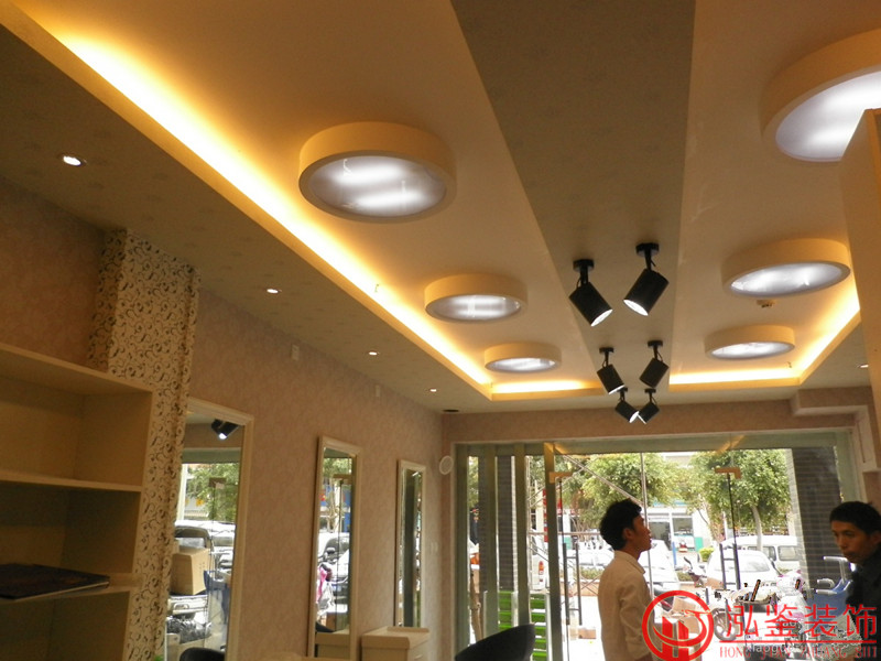 合肥理發(fā)店裝修實(shí)景圖片